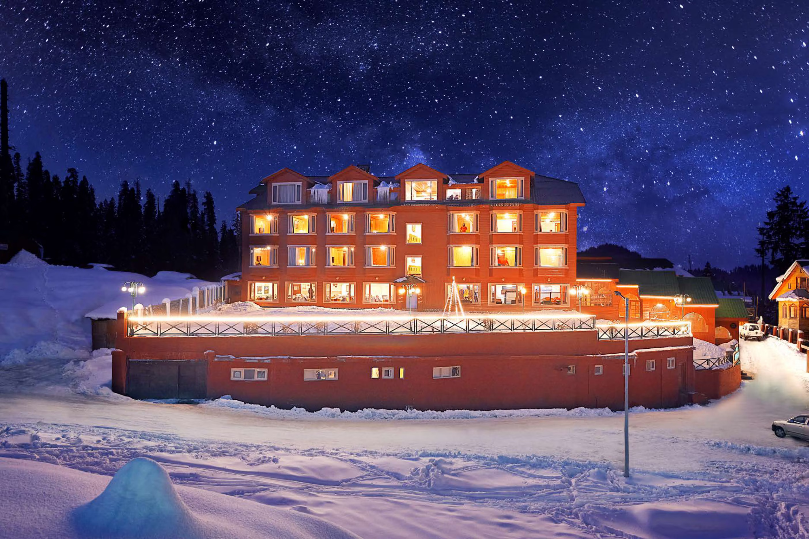 Hotel Snow Crest Gulmarg