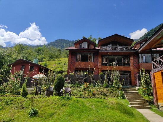 Pine View Resort Pahalgam